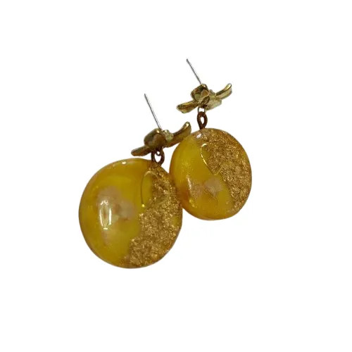 گوشواره رزینی طرح طلای زرد کد AA0006