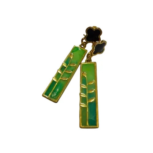 گوشواره رزینی طرح برگ میناکاری شده کد AA00016